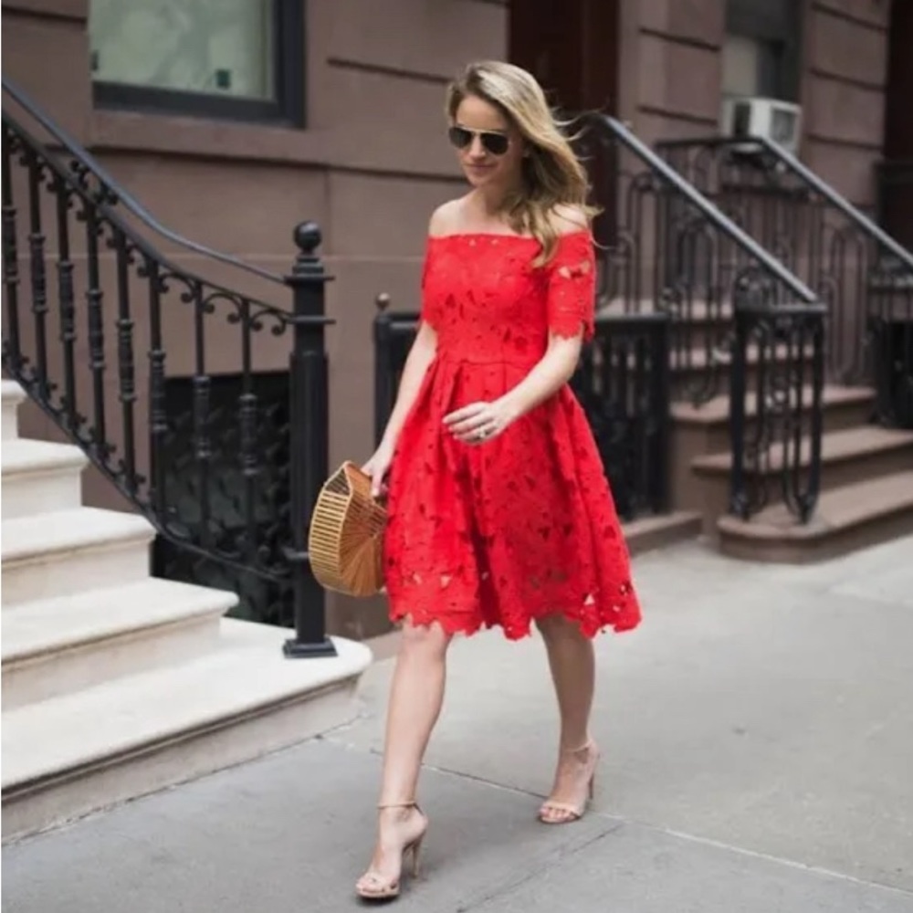 NWOT ChicWish Red Off Shoulder Floral Fit and Flare Dress Small
